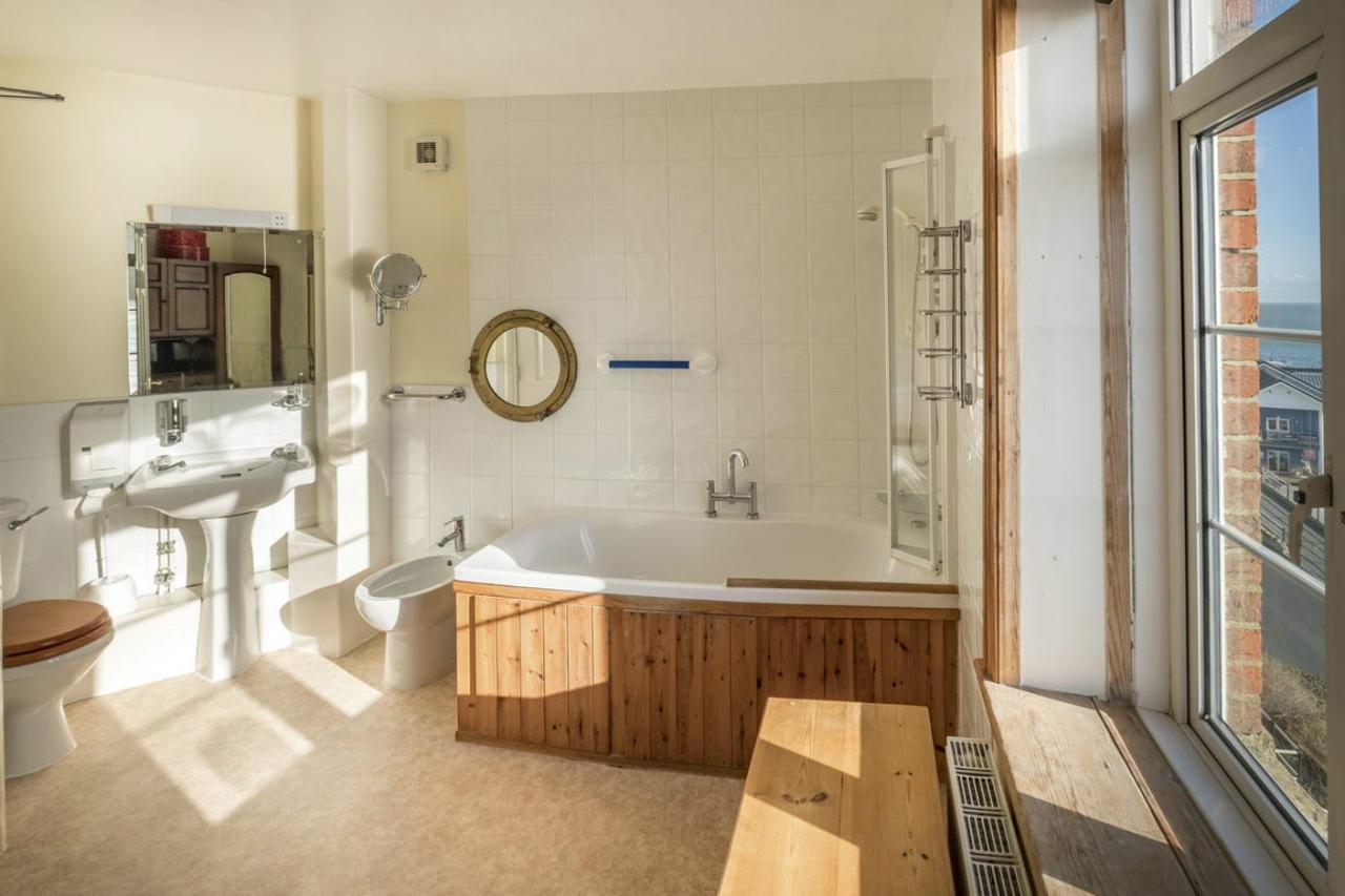 فنتنور Harbour View Hotel المظهر الخارجي الصورة